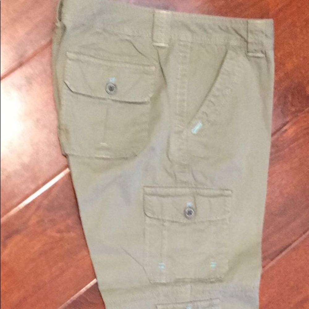 Pants, 3/4 length, military green